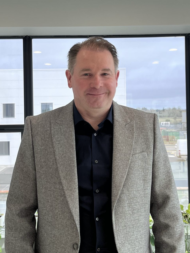 Shane-Ormsby-about-Bright-page